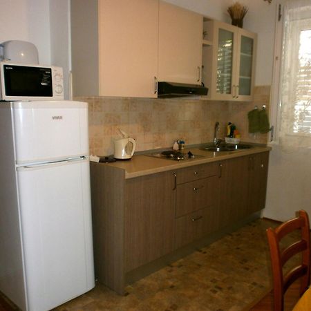 Apartments By The Sea Podgora, Makarska - 12326 Exterior foto