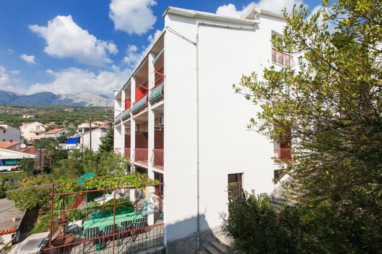 Apartments By The Sea Podgora, Makarska - 12326 Exterior foto